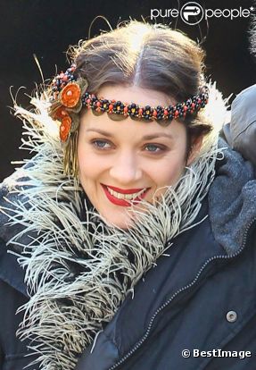 Marion Cotillard et Joaquin Phoenix tournent le film encore sans titre de James Gray, à New York, le 30 janvier 2012.