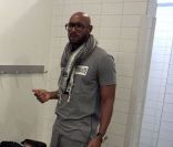 Nicolas Anelka dans les vestiaires à Manchester pour le documentaire L\'entrée des Trappistes, diffusé le 7 février sur Canal + en prime time