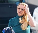 Britney Spears va chercher ses fils à la gym à Los Angeles le 31 janvier 2012