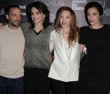 Mathieu Kassovitz, Juliette Binoche, Sylvie Testud et Aure Atika à Paris, le 7 février 2012.