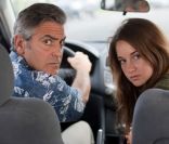 George Clooney et Shailene Woodley dans The Descendants 
 &nbsp; 
 &nbsp; 