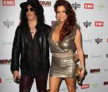 Slash et sa pulpeuse Perla, David et Cathy Guetta in love en soirée post-Grammys