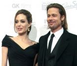 Angelina Jolie et Brad Pitt à l\'avant-première de son film <em>Au pays du sang et du miel</em>, à Sarajevo, le 14 février 2012.