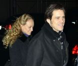 Jim Carrey : Un amoureux transi très généreux pour sa beauté venue du froid