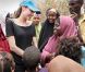 Angelina Jolie dans un camp de réfugiés au Kenya en septembre 2009