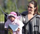 Kristin Davis : Maman comblée avec sa craquante merveille Gemma Rose