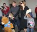 Angelina Jolie, Zahara et Shiloh de retour à Los Angeles après un bref séjour à Amsterdam entre filles. Le 15 mars 2012 à l'aéroport L.A.X 