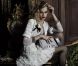 Alice Dellal, shootée par Karl Lagerfeld pour le sac Boy de Chanel.