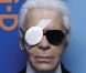 Karl Lagerfeld photographié par lui-même pour la Royalty Issue du magazine i-D.