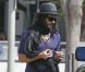 Russell Brand sort des alcooliques anonymes le 23 mars 2012 à Los Angeles 