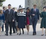 Jour de commémoration à Windsor : vendredi 30 mars 2012 au matin, les royaux britanniques se remémoraient, à l'initiative de la reine Elizabeth II, les regrettées reine mère et princesse Margaret, respectivement décédées à 101 et 71 ans en 2002.