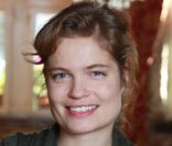 Sarah Biasini joue les femmes enceintes aux côtés de Frédéric Diefenthal