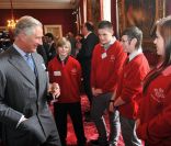 Le prince Charles donnait le 2 mai 2012 au palais St. James une réception en l\'honneur de sa fondation le Prince\'s Trust, et tout particulièrement en l\'honneur des bénéficiaires du programme \'\'xl\'\'.