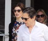 Linda Evangelista : En plein procès, elle semble soucieuse auprès de son fils