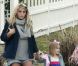 Jamie Lynn Spears et sa fille Maddie, à Los Angeles, le 5 mai 2012.