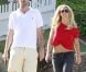 Britney Spears et un membre de sa famille, à Los Angeles, le 5 mai 2012.
