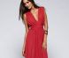 Robe By Zoé chez Les 3 Suisses, 190 euros.