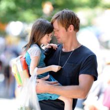 Alexander Skarsgard et Onata Aprile le 12 août 2011 à New York.