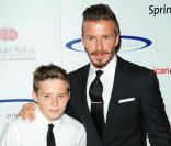 David Beckham et son fils Brooklyn : Duo stylé sous les yeux de Victoria