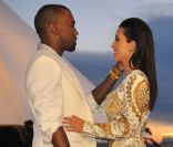 Kanye West et Kim Kardashian, stylés et amoureux, assistent à l\'avant-première du film Cruel Summer. Cannes, le 23 mai 2012.