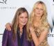 Eva Cavalli (fille de Roberto Cavalli) et Karolina Kurkova au gala de l'amfAR à l'hôtel du Cap Eden Roc. Cap d'Antibes, le 24 mai 2012.