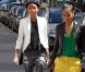 Willow Smith, 11 ans, se promène dans Paris avec sa mère Jada Pinkett Smith, le 12 mai 2012.