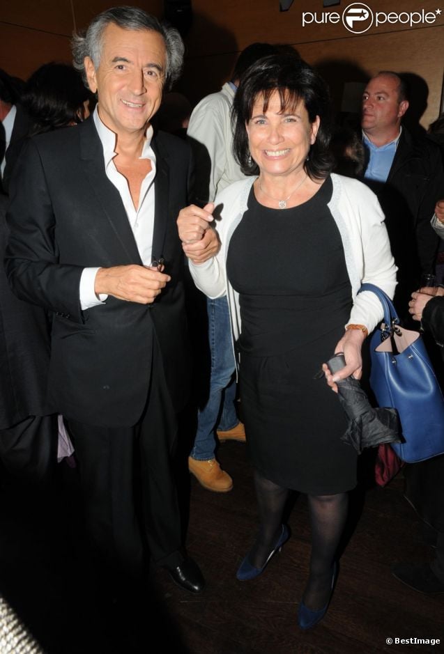 Bernard-Henri Lévy et Anne Sinclair à l'avant-première du  Serment de Tobrouk , à Paris, le 5 juin 2012.