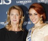 Steffi Graf, en célibataire, brille aux côtés de Miss France et Elisa Tovati