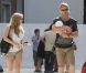 Elsa Pataky, Chris Hemsworth et leur petite India Rose, à Madrid, le mercredi 4 juillet 2012.