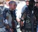 Matt Damon en costume sur le tournage du film  Elysium  de Neil Blomkamp. Novembre 2011 à Mexico.