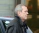  Hugh Laurie fait un peu de shooping avec son épouse avant d'assurer son concert au Grand Rex le 10 juillet 2012 à Paris 