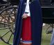 La princesse Victoria de Suède a fêté dans la joie et l'allégresse son 35e anniversaire le 14 juillet 2012, assistant comme chaque année dans la soirée au festival de Borgholm, sur l'île d'Öland, en habit traditionnel et en compagnie de sa famille - le prince Daniel, le roi Carl XVI Gustaf, la reine Silvia, le prince Carl Philip et la princesse Madeleine.