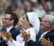 La princesse Victoria de Suède a fêté dans la joie et l'allégresse son 35e anniversaire le 14 juillet 2012, assistant comme chaque année dans la soirée au festival de Borgholm, sur l'île d'Öland, en habit traditionnel et en compagnie de sa famille - le prince Daniel, le roi Carl XVI Gustaf, la reine Silvia, le prince Carl Philip et la princesse Madeleine.