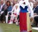 La princesse Victoria de Suède a fêté dans la joie et l'allégresse son 35e anniversaire le 14 juillet 2012, assistant comme chaque année dans la soirée au festival de Borgholm, sur l'île d'Öland, en habit traditionnel et en compagnie de sa famille - le prince Daniel, le roi Carl XVI Gustaf, la reine Silvia, le prince Carl Philip et la princesse Madeleine.