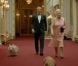 La Reine Elizabeth II et Daniel Craig alias James Bond dans  Happy &amp; Glorious , une séquence réalisée par Danny Boyle pour la cérémonie d'ouverture des Jeux Olympiques de Londres. Le 27 juillet 2012.