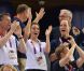 Kate Middleton et le prince William ont explosé de joie jeudi 2 août 2012 au vélodrome de Stratford pour la médaille d'or du trio britannique Philip Hindes-Chris Hoy-Jason Kenny, champions de la vitesse sur piste aux Jeux olympiques.