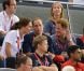 Kate Middleton et le prince William, avec le prince Harry, ont vibré jeudi 2 août 2012 au vélodrome de Stratford pour la médaille d'or du trio britannique Philip Hindes-Chris Hoy-Jason Kenny, champions de la vitesse sur piste aux Jeux olympiques.