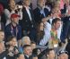 Kate Middleton, le prince William et le prince Harry ont exulté le 5 août 2012 au stade olympique lors du sacre d'Usain Bolt aux JO de Londres, vainqueur du 100m en 9"63.