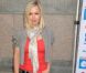 Jennie Garth lors d'une sortie à L.A dans un look boyfriend. Mars 2010