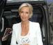Jennie Garth affiche sa nouvelle silhouette lors d'une sortie à Los Angeles le 7 août 2012
