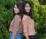 Leïla Bekhti et Géraldine Nakache lors du photocall de  Nous York  au Festival d'Angoulême, le 25 août 2012.