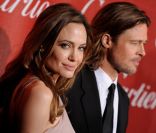 Brad Pitt et Angelina Jolie en janvier 2012.