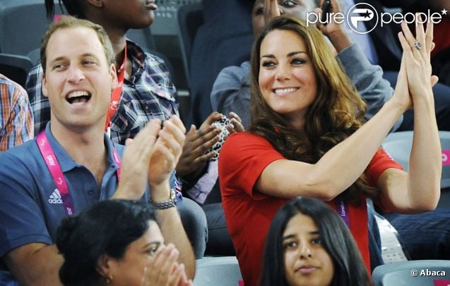 CASA REAL BRITÁNICA - Página 12 925115-kate-middleton-et-le-prince-william-au-637x0-1