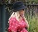 Reese Witherspoon, enceinte, se balade dans les rues de Brentwood, le 11 septembre 2012