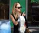 Jessica Alba arrive à l'association Baby2Baby à Los Angeles pour faire don de quelques affaires pour enfants et bébés. Le 18 septembre 2012