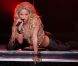Shakira, sexy sur scène lors de sa tournée mondiale en 2011