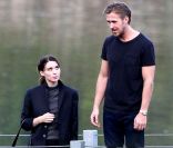 Ryan Gosling et Rooney Mara tournent des scènes sur un pont pour le nouveau film mystérieux de Terrence Malick à Austin, Texas. Le 23 septembre 2012.