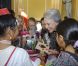 La princesse Benedikte recevait le 28 septembre 2012 à Amalienborg des enfants du Danemark et du Groenland.