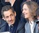 Nicolas Sarkozy et son fils Pierre, attentifs dans les gradins du Parc des Princes, assistent à la victoire du Paris Saint-Germain face à Sochaux. Paris, le 29 septembre 2012.