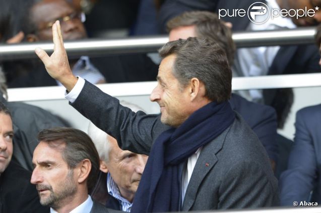 Nicolas Sarkozy, dans les gradins du Parc des Princes lors de la rencontre entre le Paris Saint-Germain et le FC Sochaux. Paris, le 29 septembre 2012.